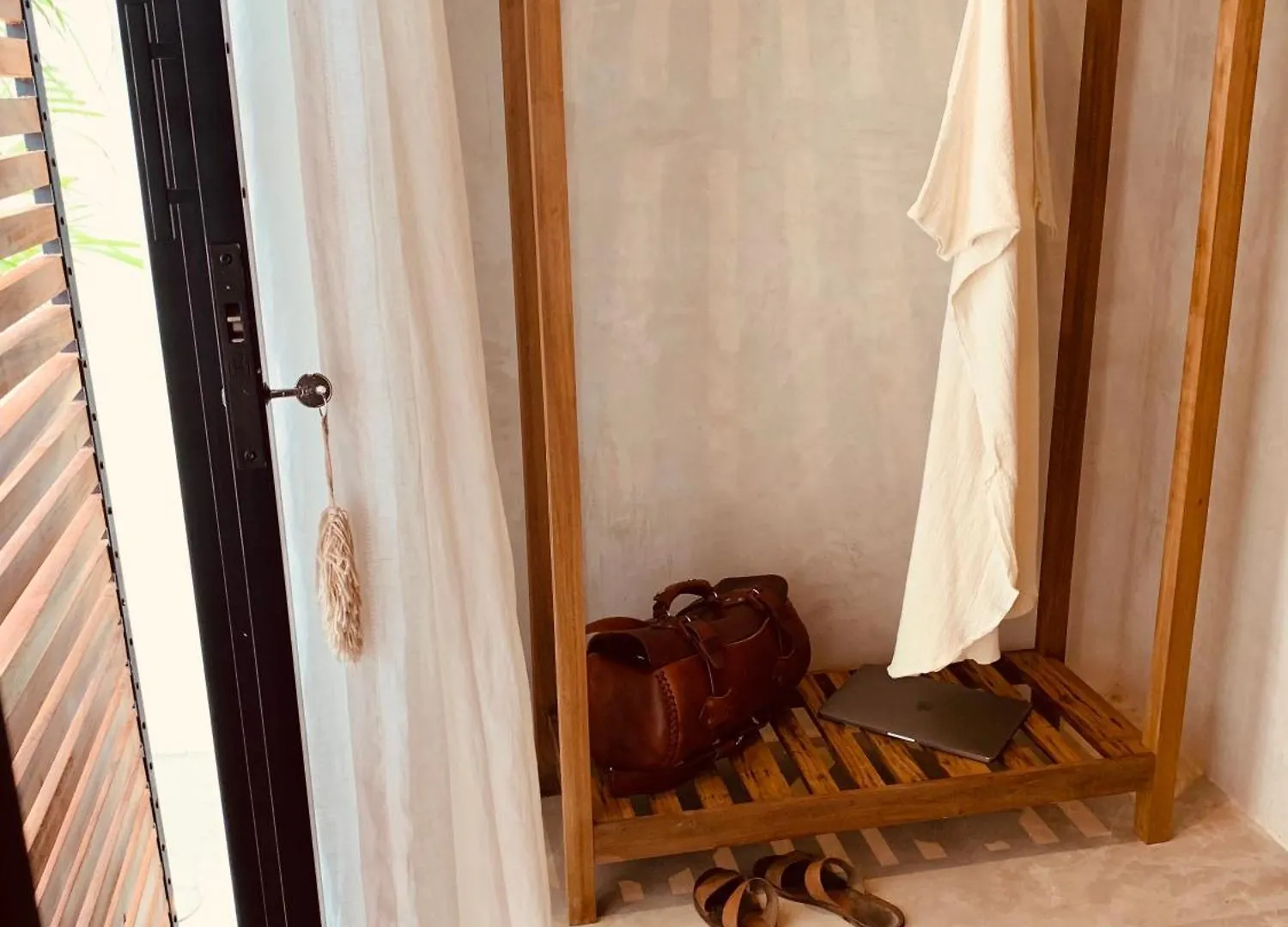 Apartments & Suites Madre Holbox Self-Check In Mexico
